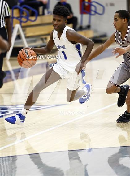 Thumbnail 3 in Lawrence Central @ Hamilton Southeastern photogallery.
