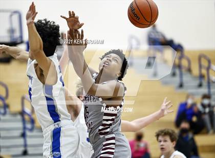Thumbnail 3 in Lawrence Central @ Hamilton Southeastern photogallery.