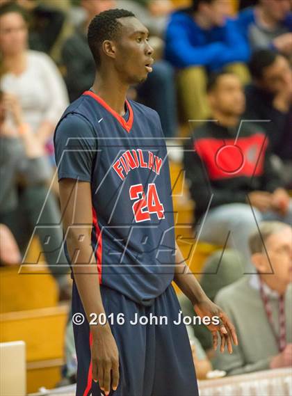 Thumbnail 2 in Findlay Prep vs. St. Benedict's Prep (Spalding Hoophall Classic) photogallery.