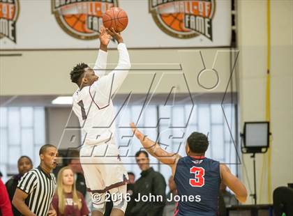 Thumbnail 3 in Findlay Prep vs. St. Benedict's Prep (Spalding Hoophall Classic) photogallery.
