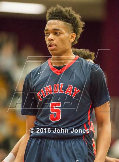 Thumbnail 1 in Findlay Prep vs. St. Benedict's Prep (Spalding Hoophall Classic) photogallery.