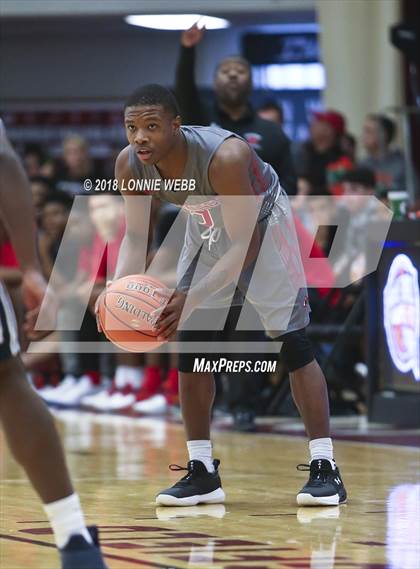 Thumbnail 3 in IMHOTEP Charter vs HIllhouse (Spalding Hoophall Classic) photogallery.