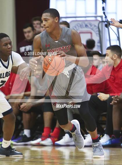 Thumbnail 2 in IMHOTEP Charter vs HIllhouse (Spalding Hoophall Classic) photogallery.