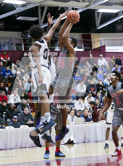 Thumbnail 1 in IMHOTEP Charter vs HIllhouse (Spalding Hoophall Classic) photogallery.
