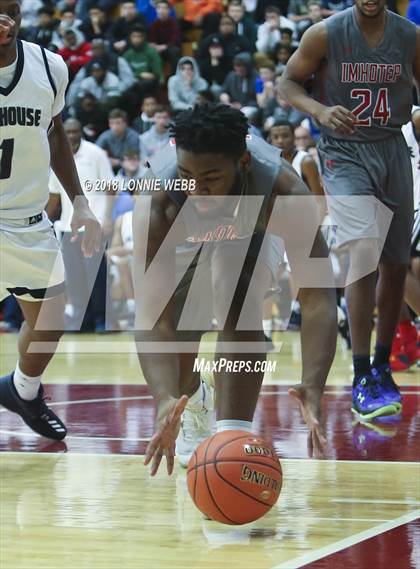 Thumbnail 3 in IMHOTEP Charter vs HIllhouse (Spalding Hoophall Classic) photogallery.