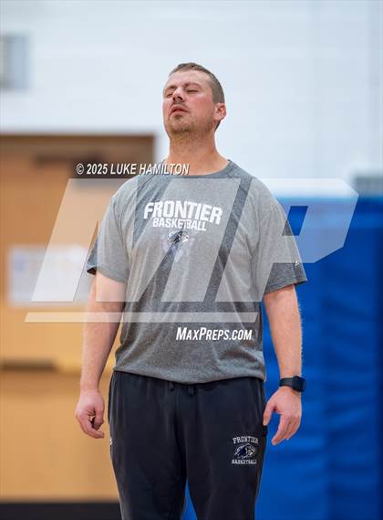 Thumbnail 2 in Amherst Central @ Frontier photogallery.