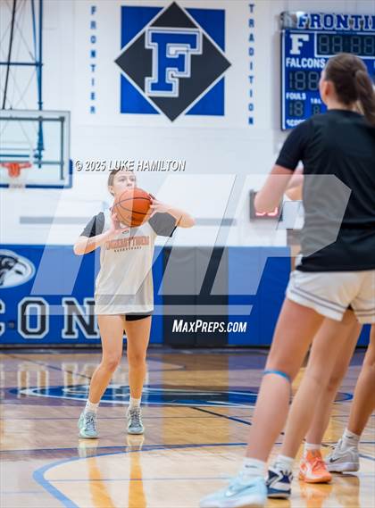 Thumbnail 2 in Amherst Central @ Frontier photogallery.