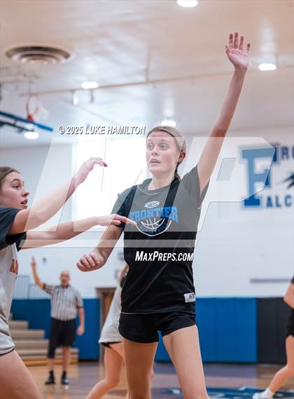 Thumbnail 3 in Amherst Central @ Frontier photogallery.