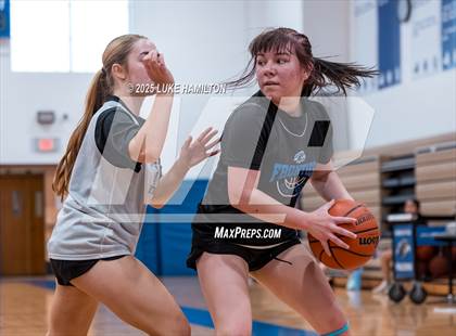 Thumbnail 1 in Amherst Central @ Frontier photogallery.