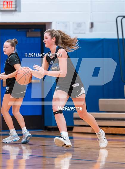 Thumbnail 1 in Amherst Central @ Frontier photogallery.