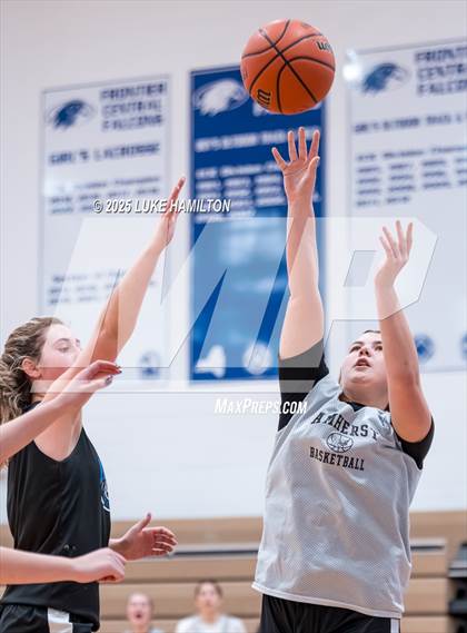 Thumbnail 1 in Amherst Central @ Frontier photogallery.