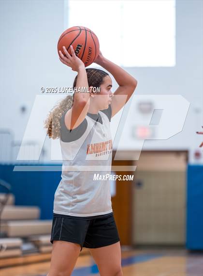 Thumbnail 3 in Amherst Central @ Frontier photogallery.