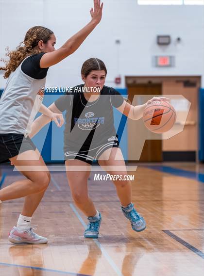 Thumbnail 1 in Amherst Central @ Frontier photogallery.