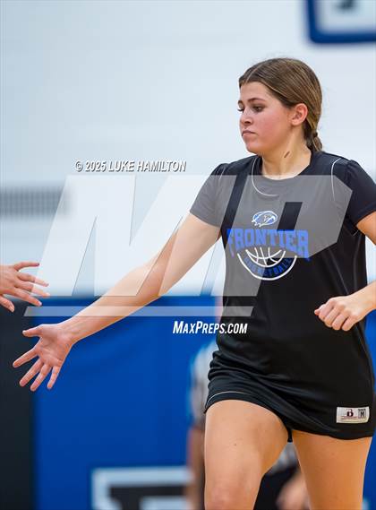 Thumbnail 3 in Amherst Central @ Frontier photogallery.