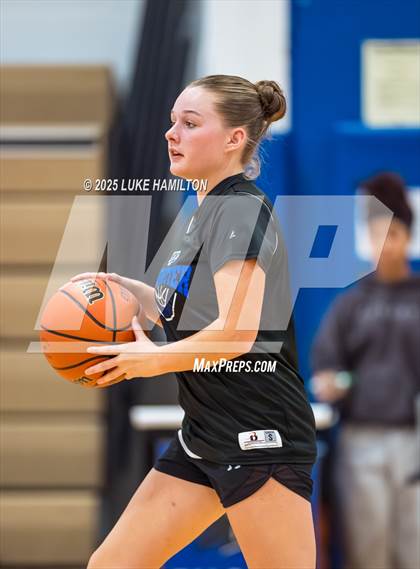 Thumbnail 2 in Amherst Central @ Frontier photogallery.