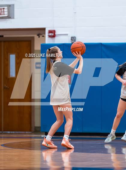 Thumbnail 2 in Amherst Central @ Frontier photogallery.