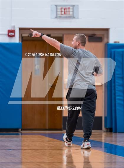 Thumbnail 2 in Amherst Central @ Frontier photogallery.