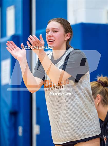 Thumbnail 1 in Amherst Central @ Frontier photogallery.