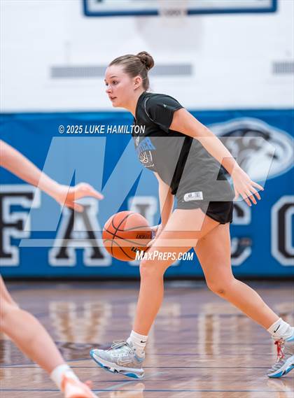 Thumbnail 3 in Amherst Central @ Frontier photogallery.