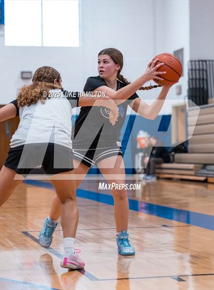 Thumbnail 1 in Amherst Central @ Frontier photogallery.