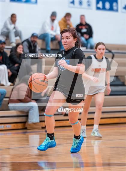 Thumbnail 1 in Amherst Central @ Frontier photogallery.