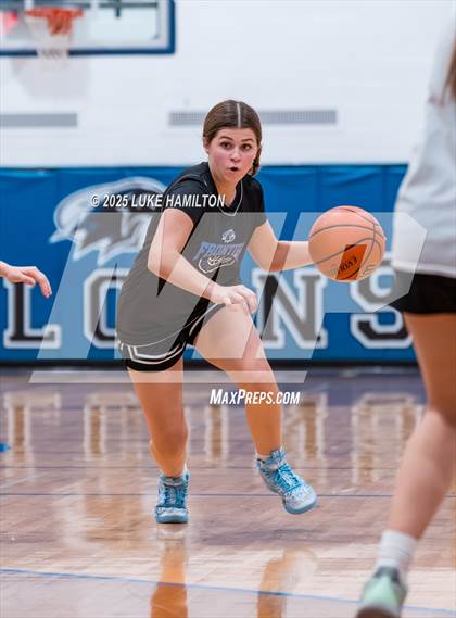 Thumbnail 3 in Amherst Central @ Frontier photogallery.