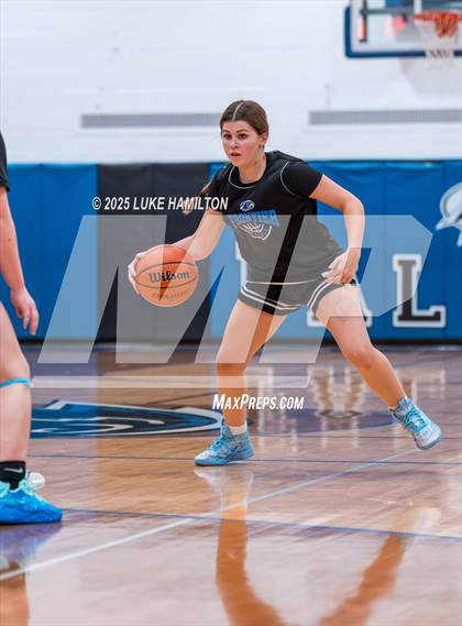 Thumbnail 2 in Amherst Central @ Frontier photogallery.