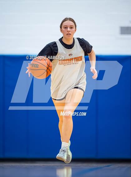 Thumbnail 3 in Amherst Central @ Frontier photogallery.