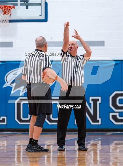 Thumbnail 1 in Amherst Central @ Frontier photogallery.