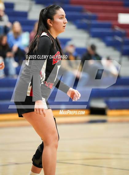Thumbnail 1 in Eagle Valley vs D'Evelyn (Dakota Ridge High School) photogallery.