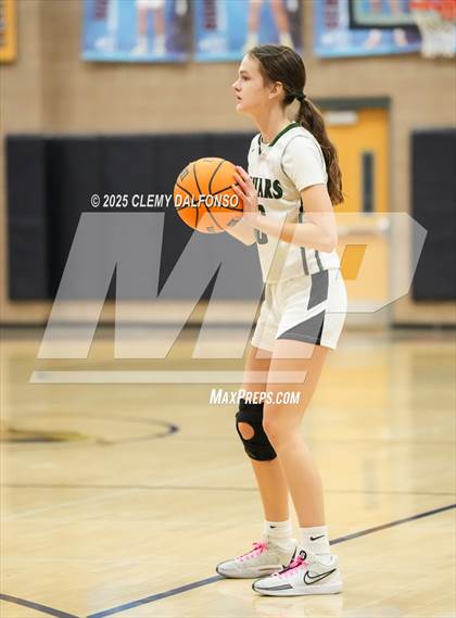 Thumbnail 2 in Eagle Valley vs D'Evelyn (Dakota Ridge High School) photogallery.