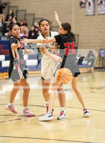 Thumbnail 2 in Eagle Valley vs D'Evelyn (Dakota Ridge High School) photogallery.