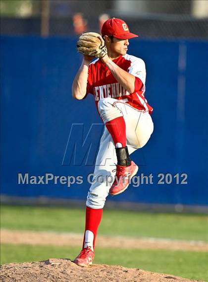 Thumbnail 1 in Centennial @ Bakersfield photogallery.