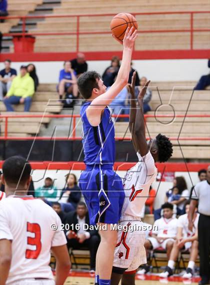 Thumbnail 1 in Midlothian @ Cedar Hill photogallery.