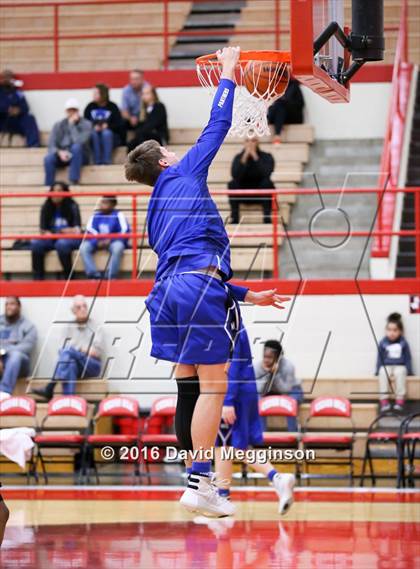 Thumbnail 1 in Midlothian @ Cedar Hill photogallery.