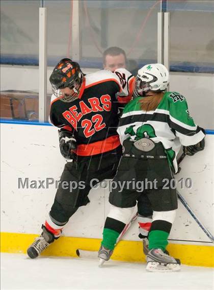 Thumbnail 2 in White Bear Lake vs Hill-Murray (Section 4AA Semifinal) photogallery.
