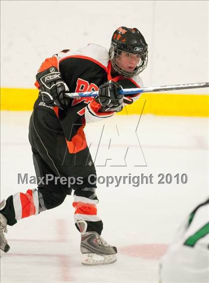 Thumbnail 3 in White Bear Lake vs Hill-Murray (Section 4AA Semifinal) photogallery.