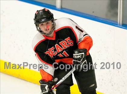 Thumbnail 2 in White Bear Lake vs Hill-Murray (Section 4AA Semifinal) photogallery.