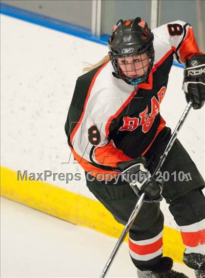 Thumbnail 1 in White Bear Lake vs Hill-Murray (Section 4AA Semifinal) photogallery.