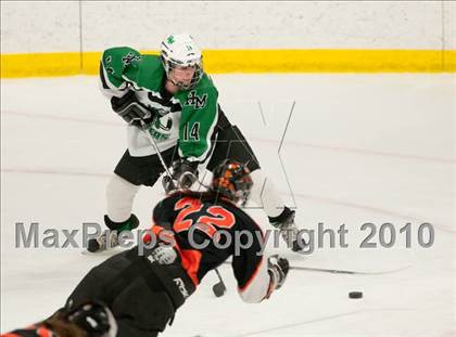 Thumbnail 3 in White Bear Lake vs Hill-Murray (Section 4AA Semifinal) photogallery.
