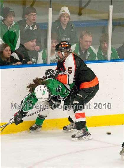 Thumbnail 1 in White Bear Lake vs Hill-Murray (Section 4AA Semifinal) photogallery.