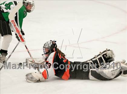 Thumbnail 1 in White Bear Lake vs Hill-Murray (Section 4AA Semifinal) photogallery.