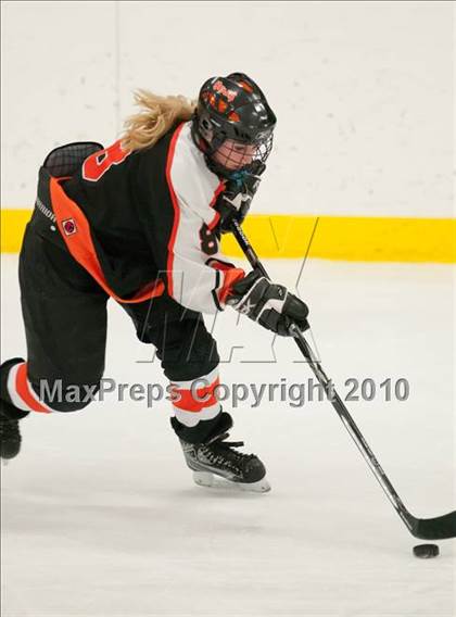 Thumbnail 3 in White Bear Lake vs Hill-Murray (Section 4AA Semifinal) photogallery.