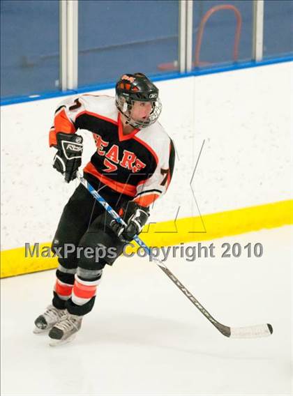 Thumbnail 3 in White Bear Lake vs Hill-Murray (Section 4AA Semifinal) photogallery.