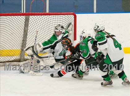 Thumbnail 2 in White Bear Lake vs Hill-Murray (Section 4AA Semifinal) photogallery.