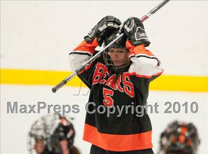 Thumbnail 1 in White Bear Lake vs Hill-Murray (Section 4AA Semifinal) photogallery.