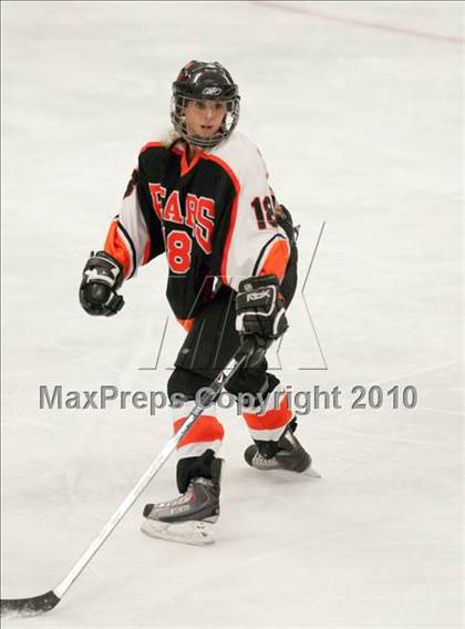 Thumbnail 1 in White Bear Lake vs Hill-Murray (Section 4AA Semifinal) photogallery.