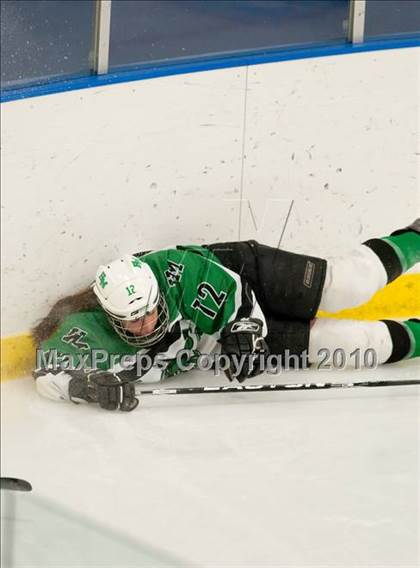 Thumbnail 1 in White Bear Lake vs Hill-Murray (Section 4AA Semifinal) photogallery.