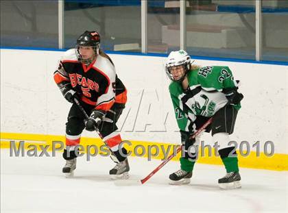 Thumbnail 3 in White Bear Lake vs Hill-Murray (Section 4AA Semifinal) photogallery.