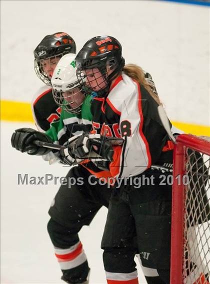 Thumbnail 2 in White Bear Lake vs Hill-Murray (Section 4AA Semifinal) photogallery.